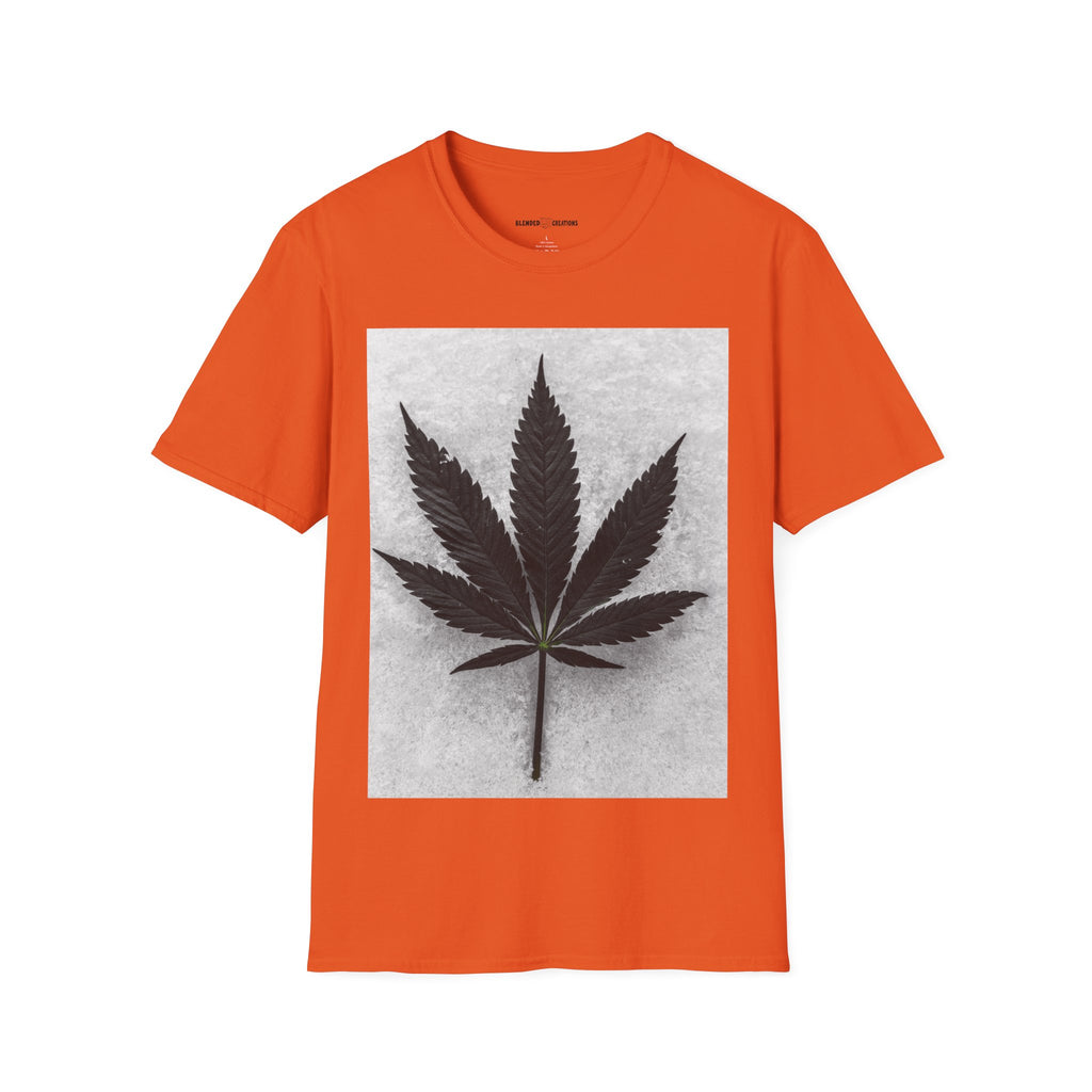 Cannabis Leaf Graphic T-Shirt – Black & White Marijuana Print